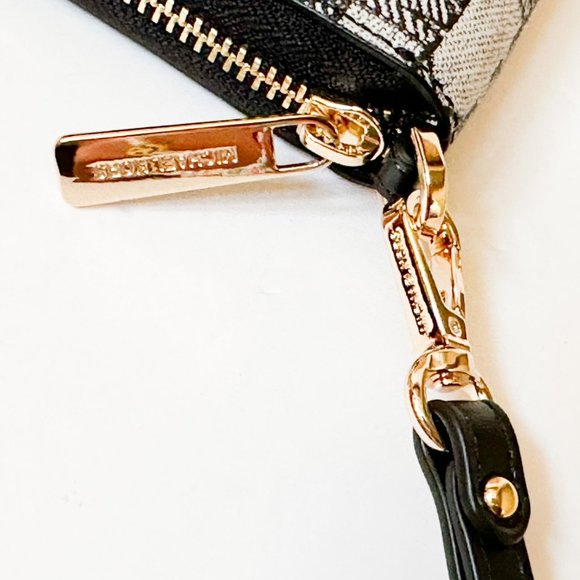 Michael Kors Jet Set Travel Continental Wallet Jacquard MK Black Multi - Picture 12 of 12